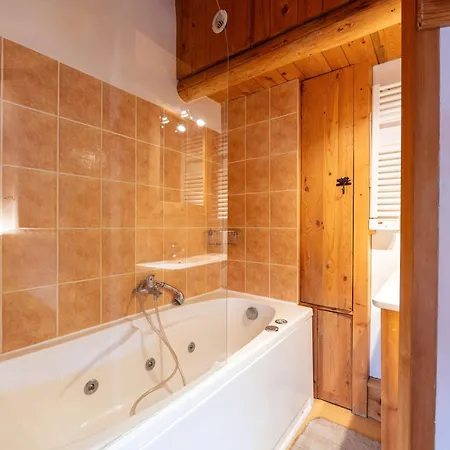 Le Persan 10 Pl Chalet Courchevel